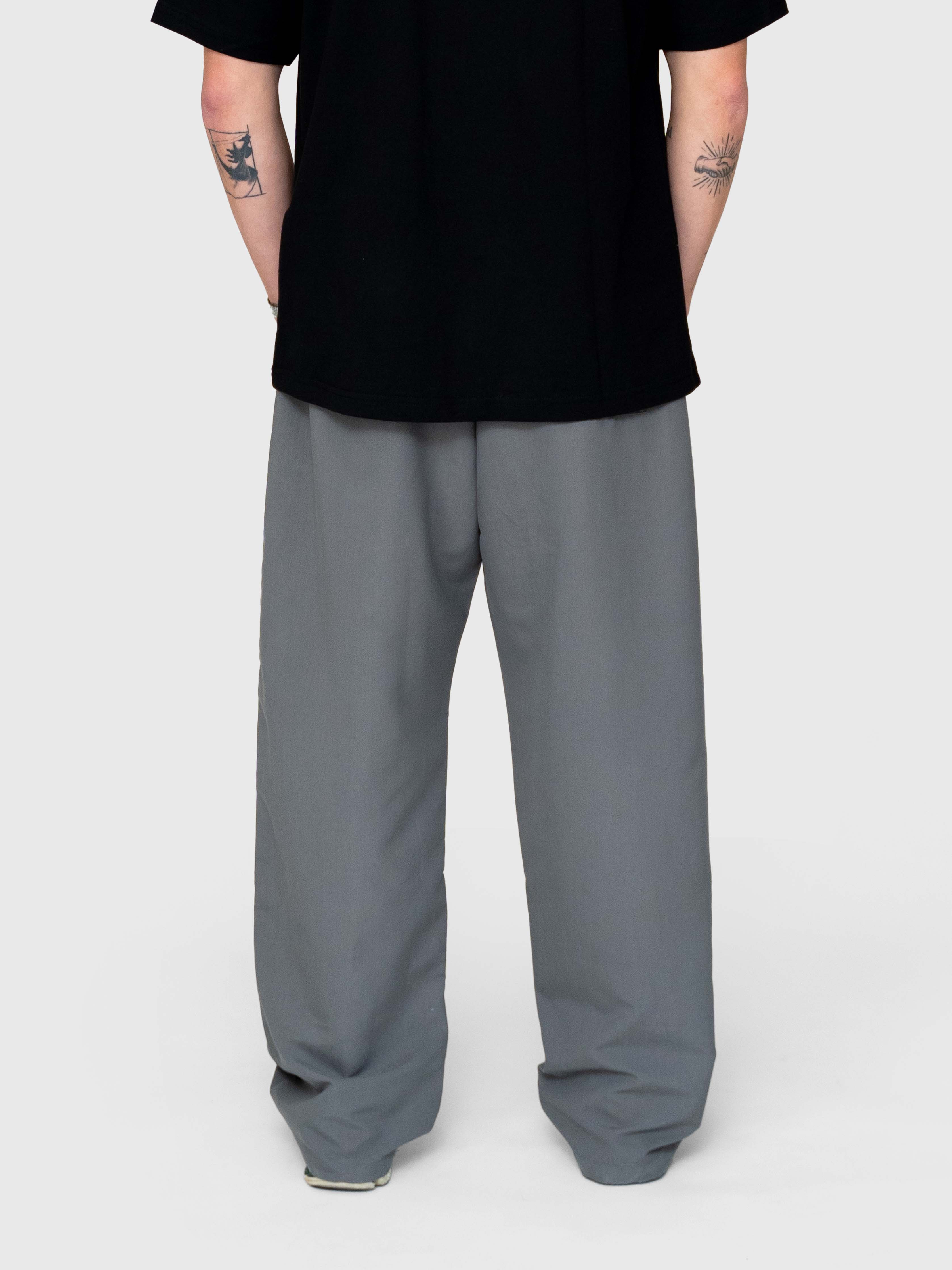 Confidence Core Pants - Charcoal/White