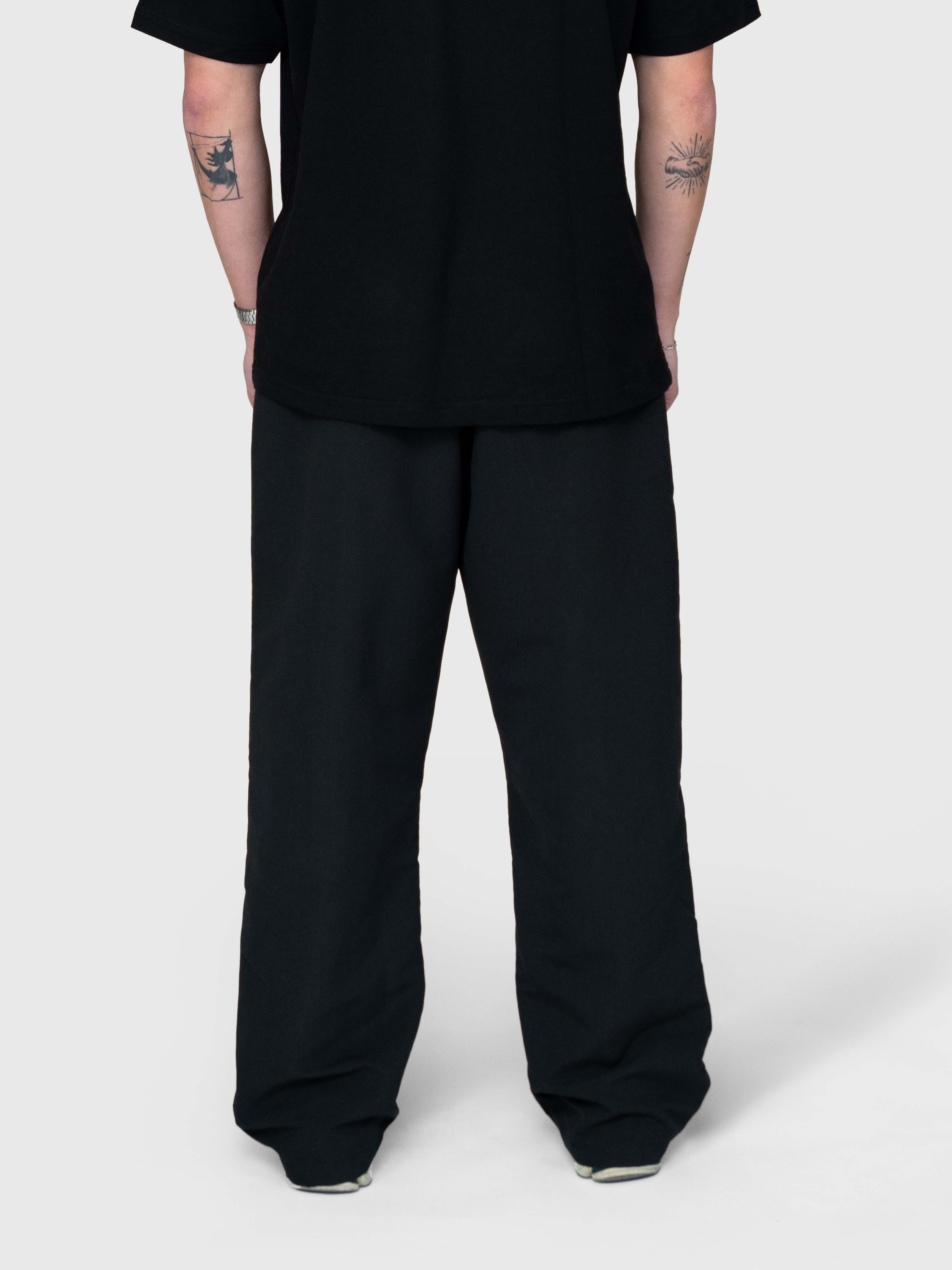 Logo Core Pants - Black/White