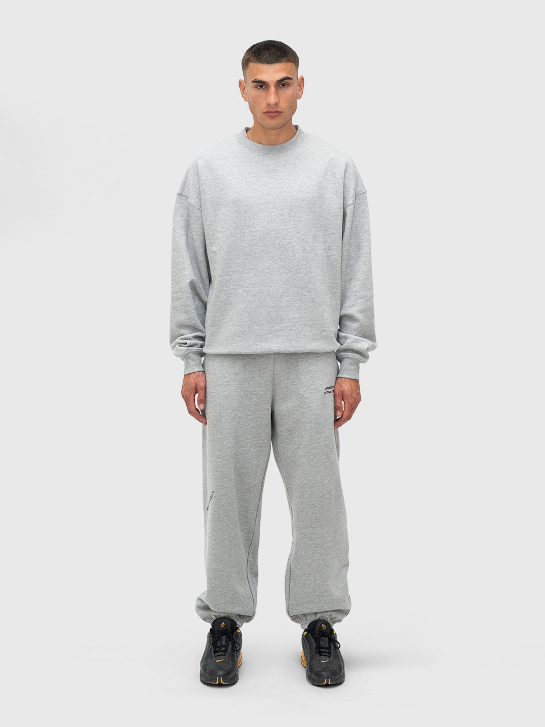<tc>Confidence Sweatpants 2.0 - Melange Gray/Black</tc>