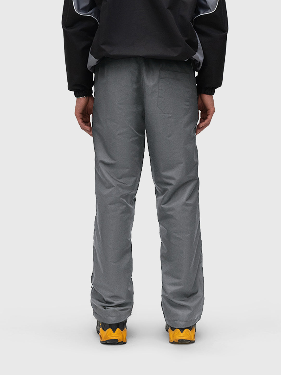 LE Track Pants - Graphite Grey/Black
