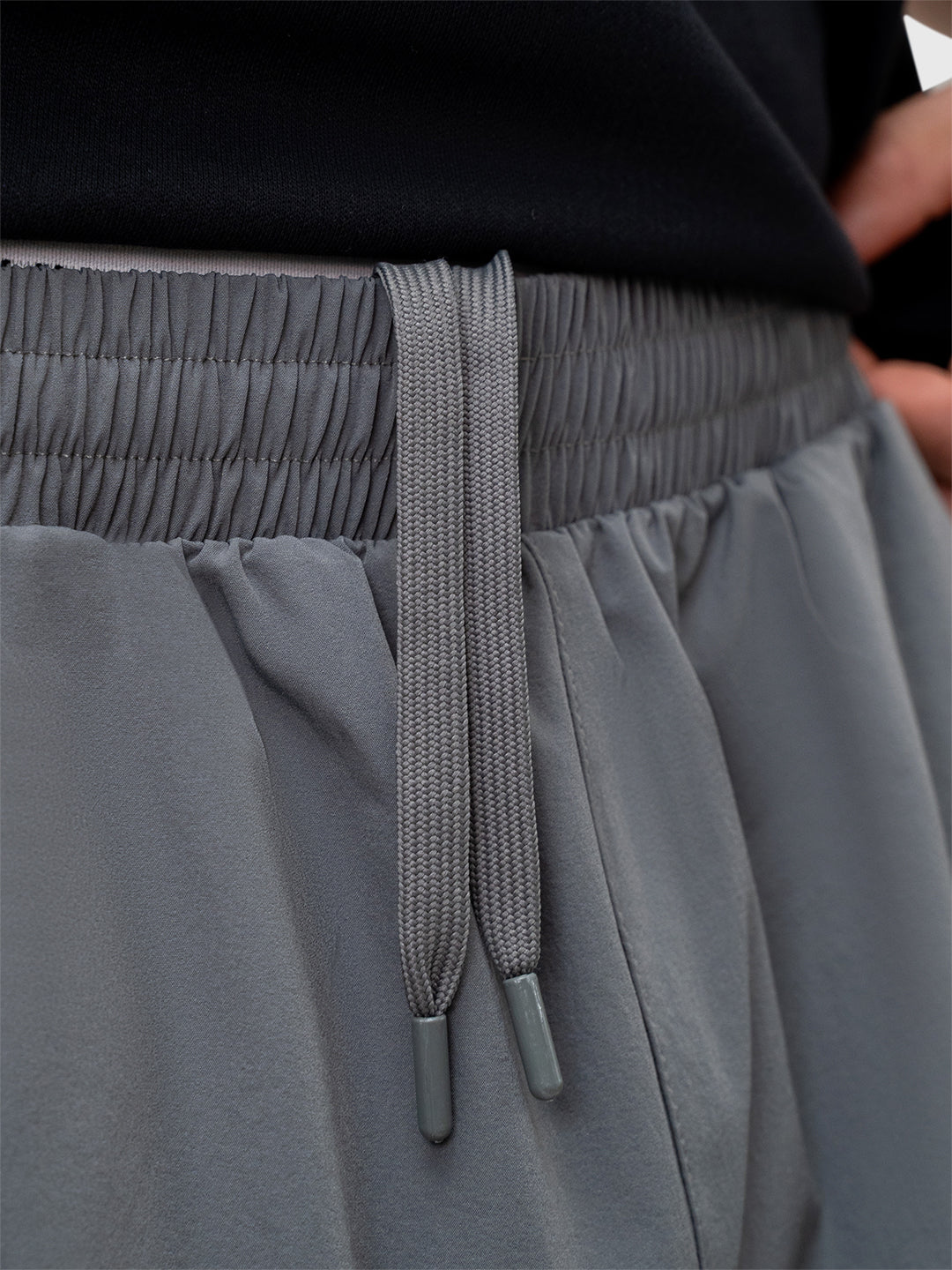 Logo Tech Shorts 2.0 - Charcoal/White
